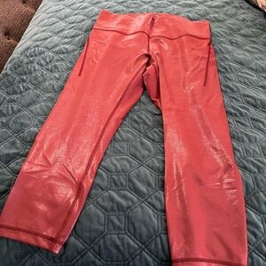 Shimmering Red/maroon metallic lululemon wundertrain size 14, 23” inseam